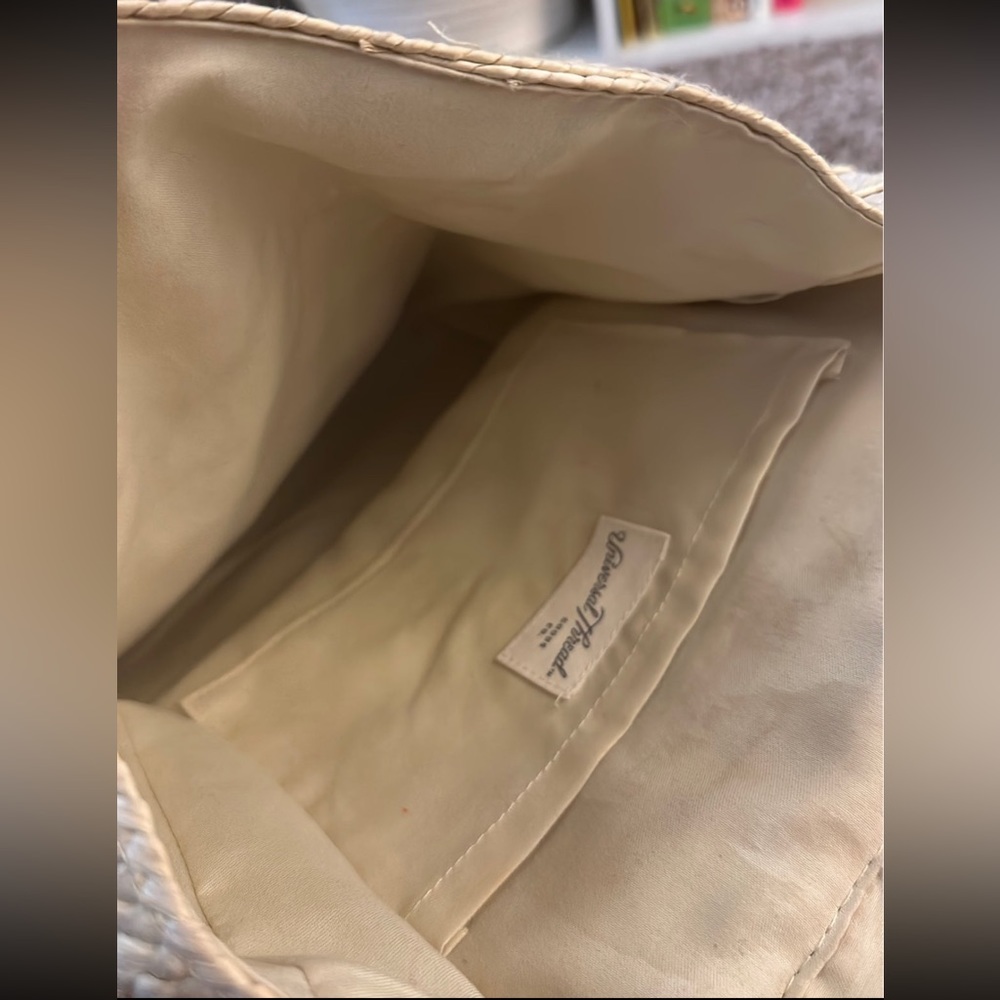backpack - Picture 2 of 2